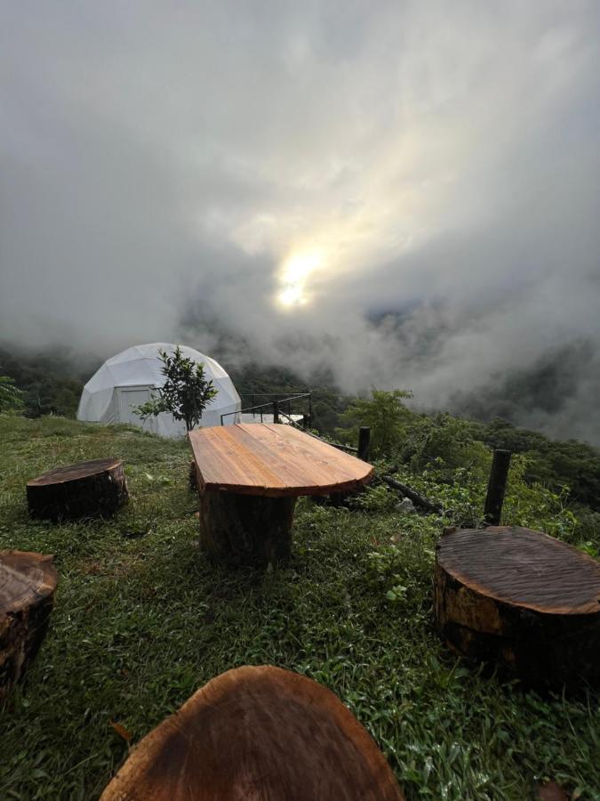 Hotel Mtirala Glamping à Chakvistavi Extérieur photo