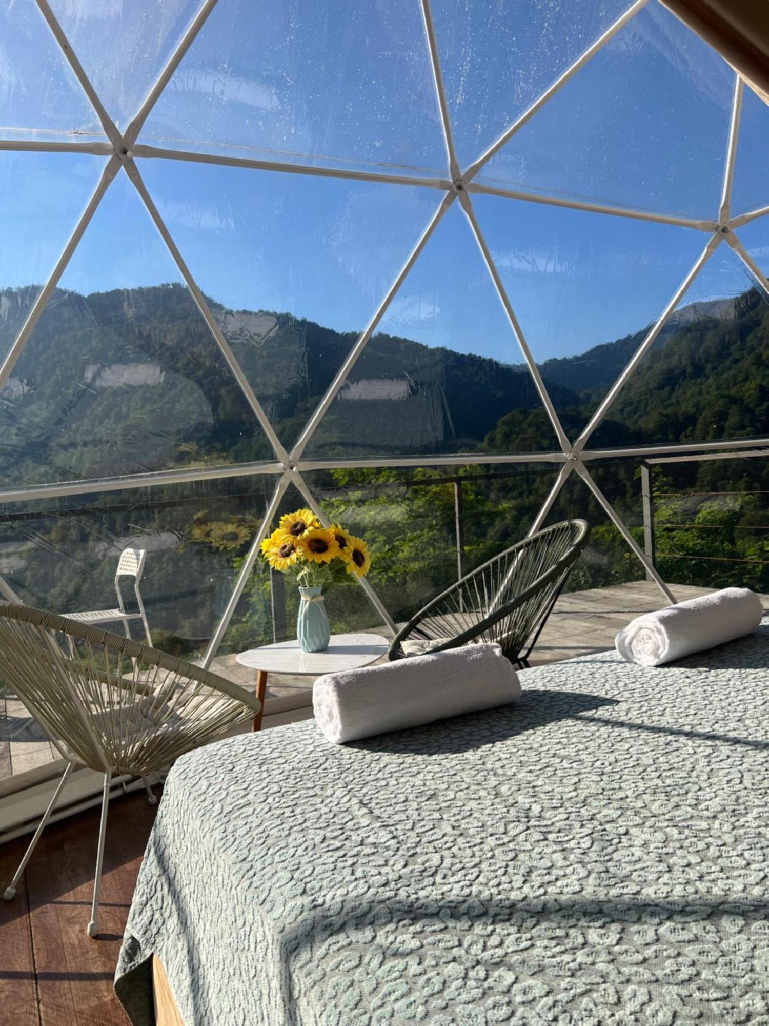 Hotel Mtirala Glamping à Chakvistavi Extérieur photo