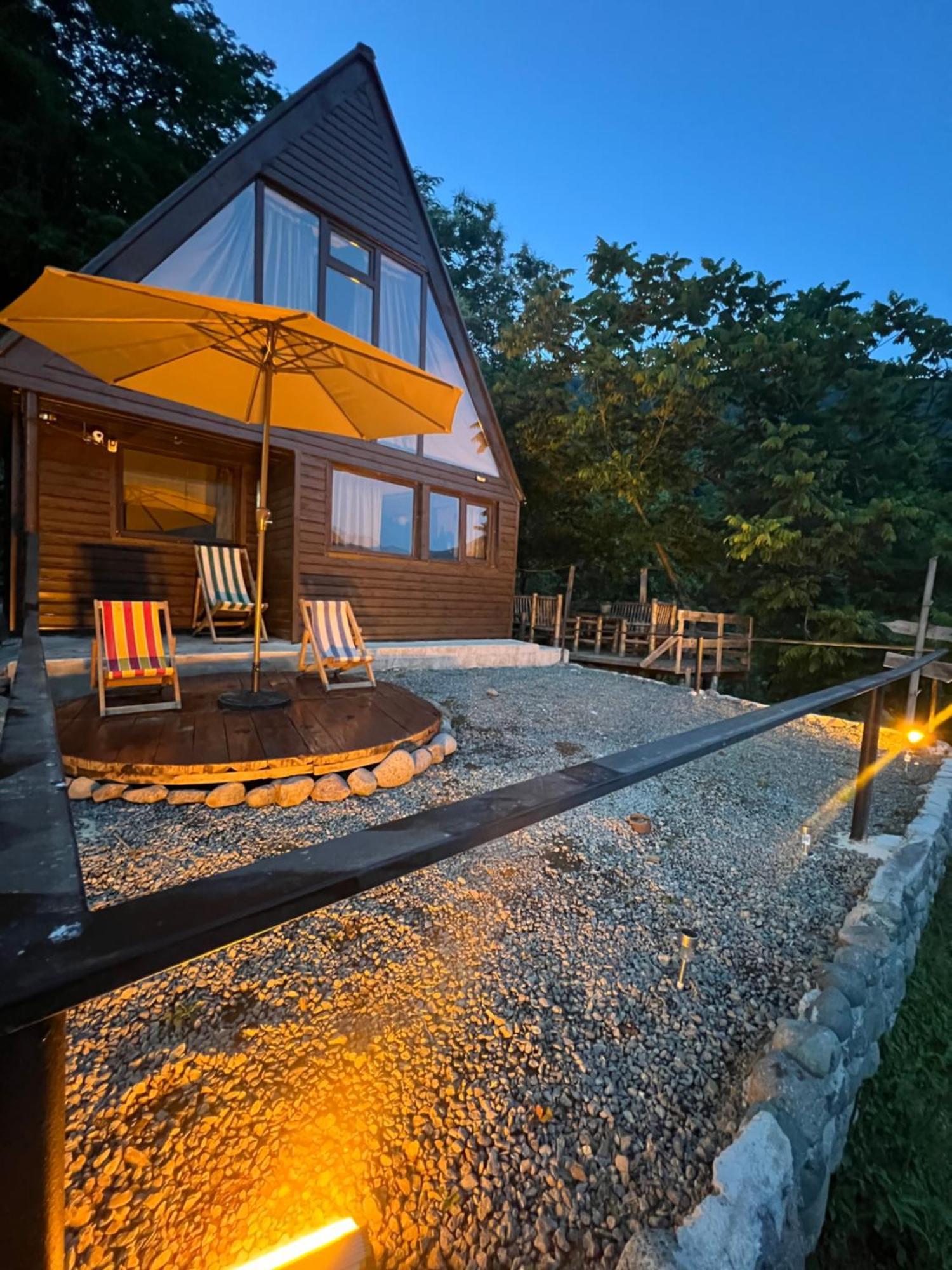 Hotel Mtirala Glamping à Chakvistavi Extérieur photo